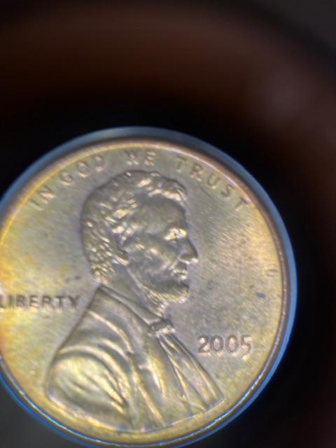 Lincoln-Memorial-Cent-2005.-Toning-Or-Improper-Alloyed-?